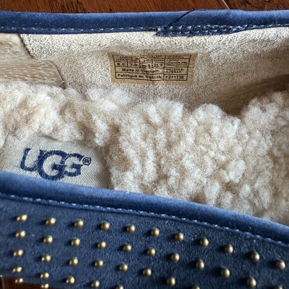 UGG Studded Flats. Size 8.5. Blue - Picture 3 of 5